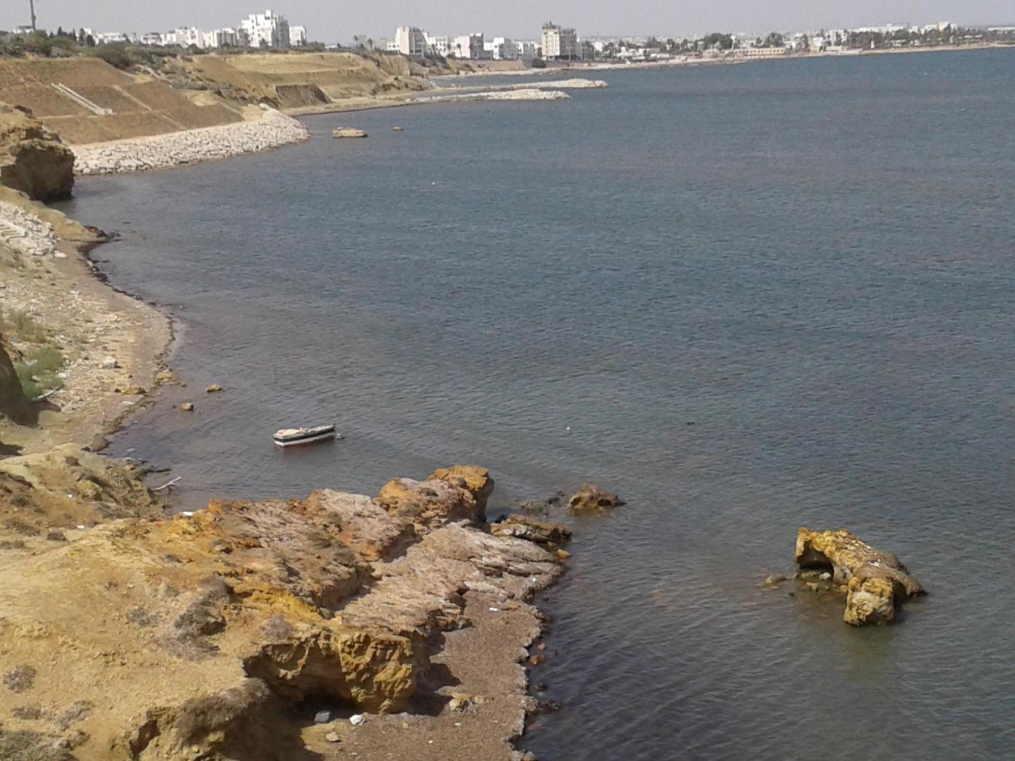 Duplex Pied Dans L'Eau Avec Magnifique Vue Sur Mer Monastir Exterior foto