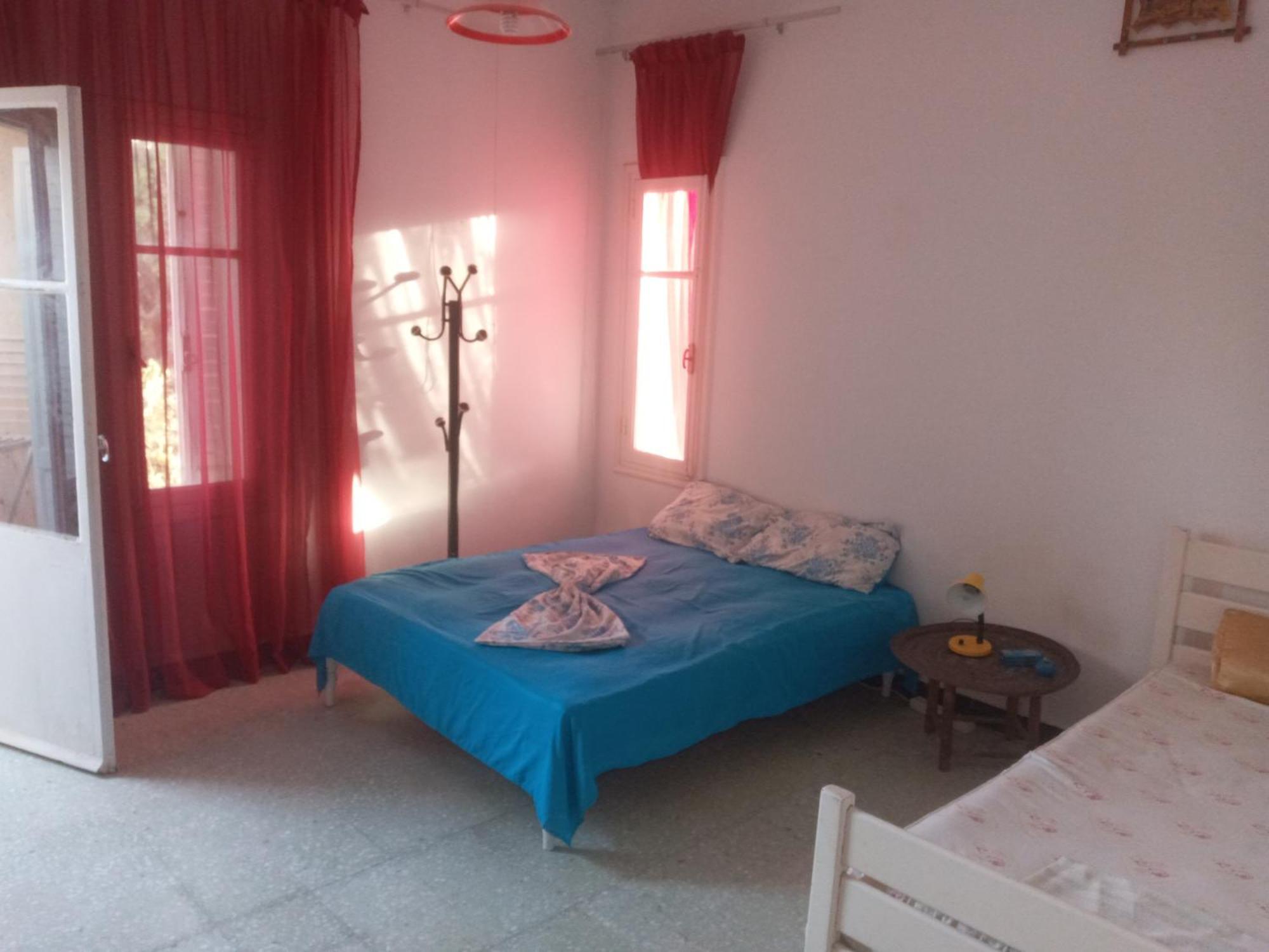 Duplex Pied Dans L'Eau Avec Magnifique Vue Sur Mer Monastir Cameră foto